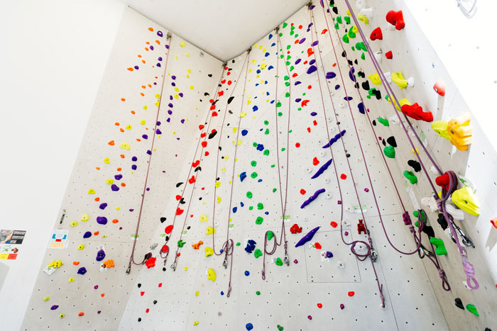 Kletterturm Süd mit Toprope-Seilen